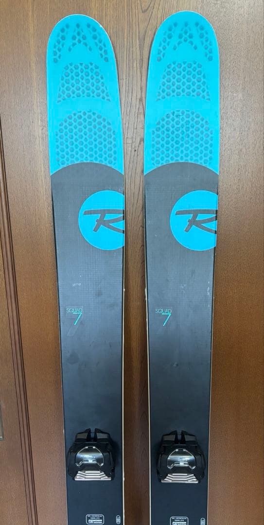 スキー Rossignol squad7 180cm