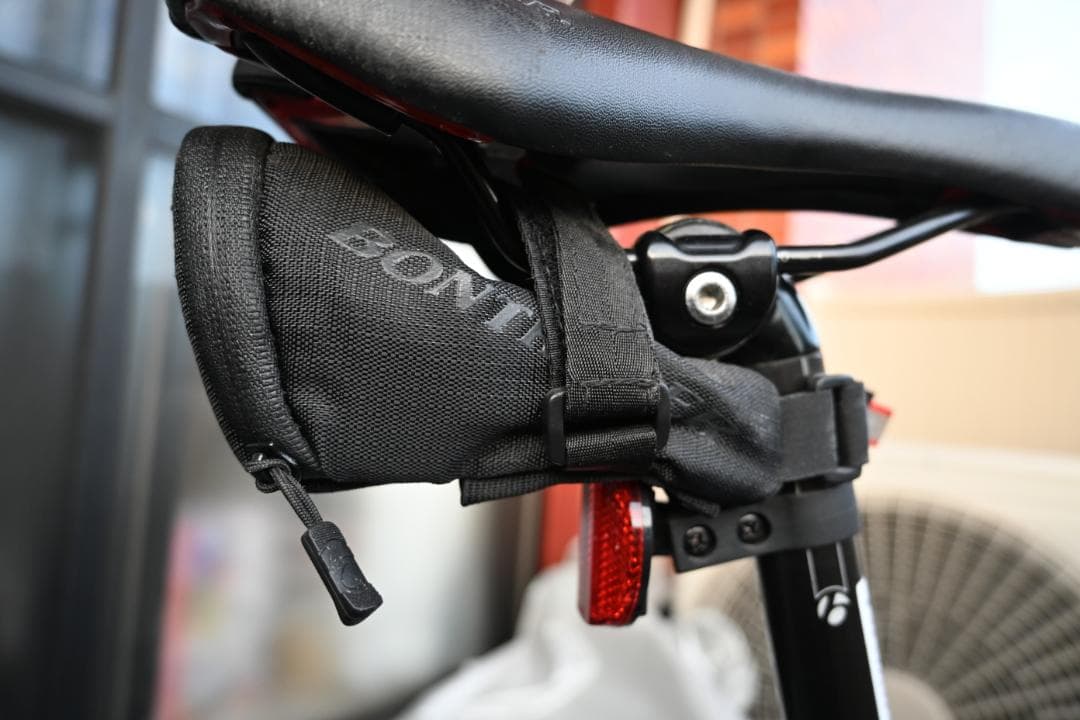 TREK DOMANE 4.3 フルカーボン　ロードバイク