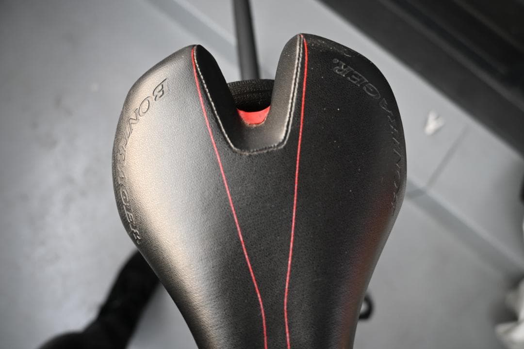 TREK DOMANE 4.3 フルカーボン　ロードバイク