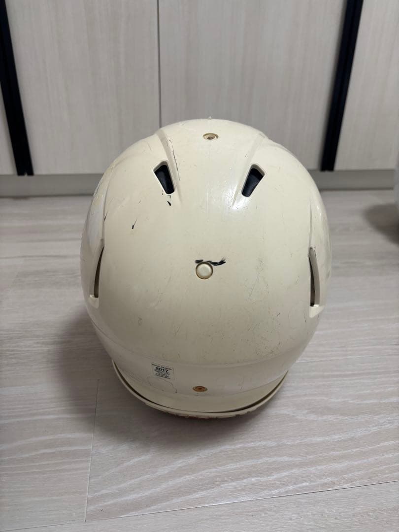 アメリカンフットボールヘルメット、ショルダーパッドセット