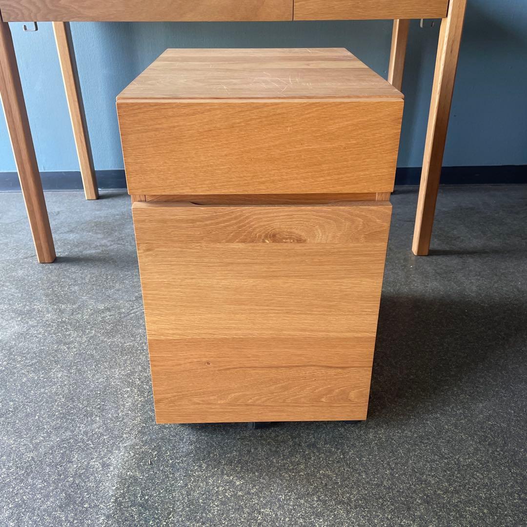 無印良品　デスクキャビネット　キャスター付き　タモ材