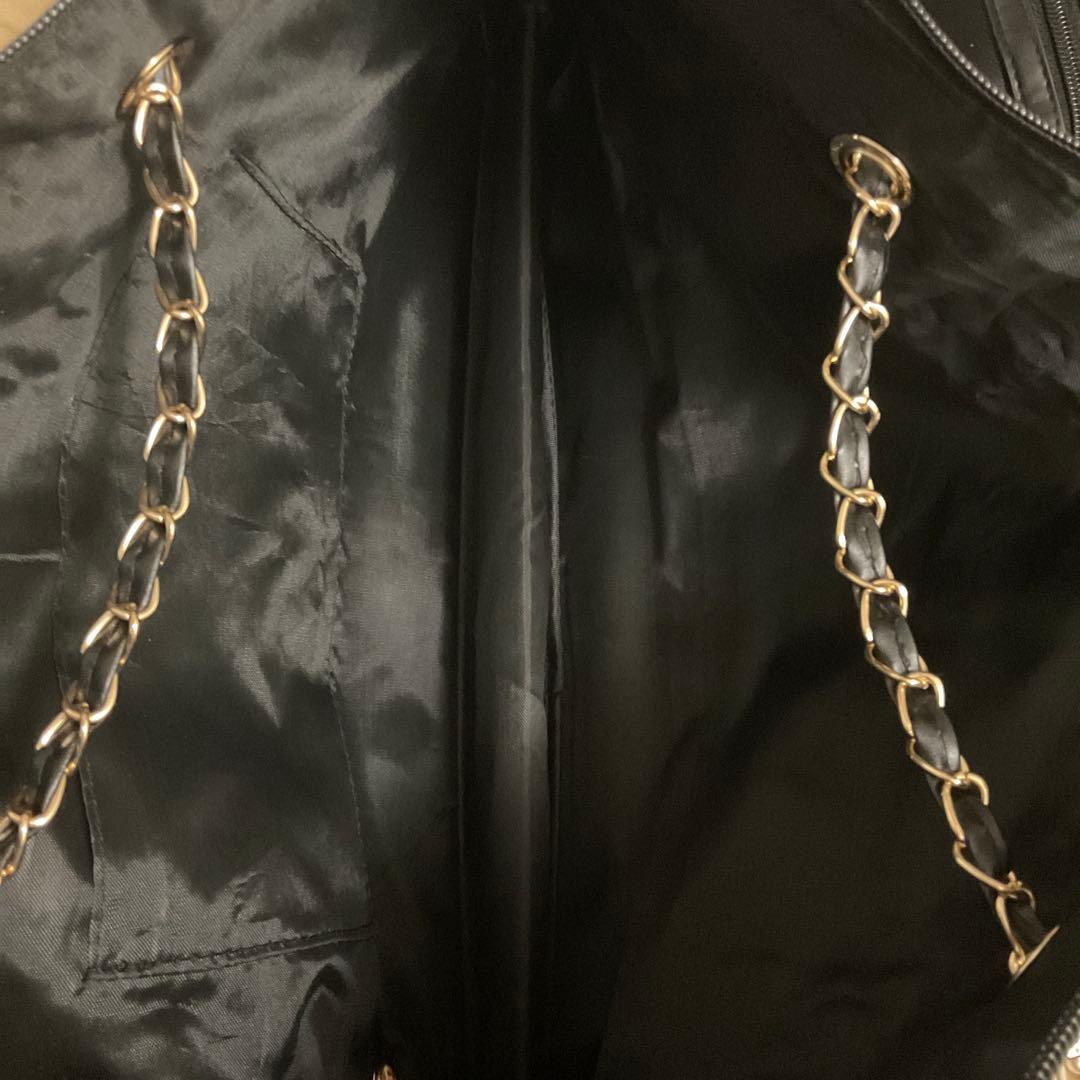 CHANEL バッグ 黒 ノベルティ