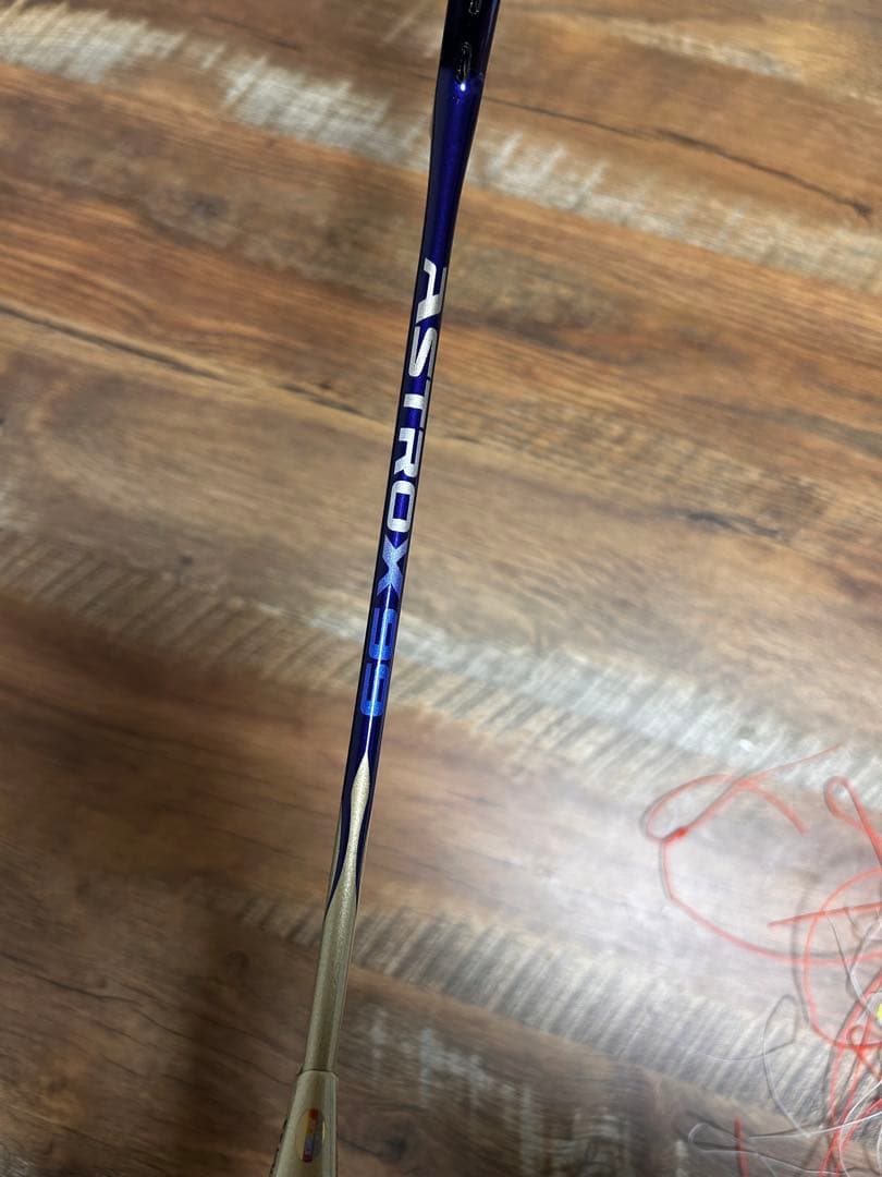 ASTROX99 4U バドミントンラケット【ジャンク品】