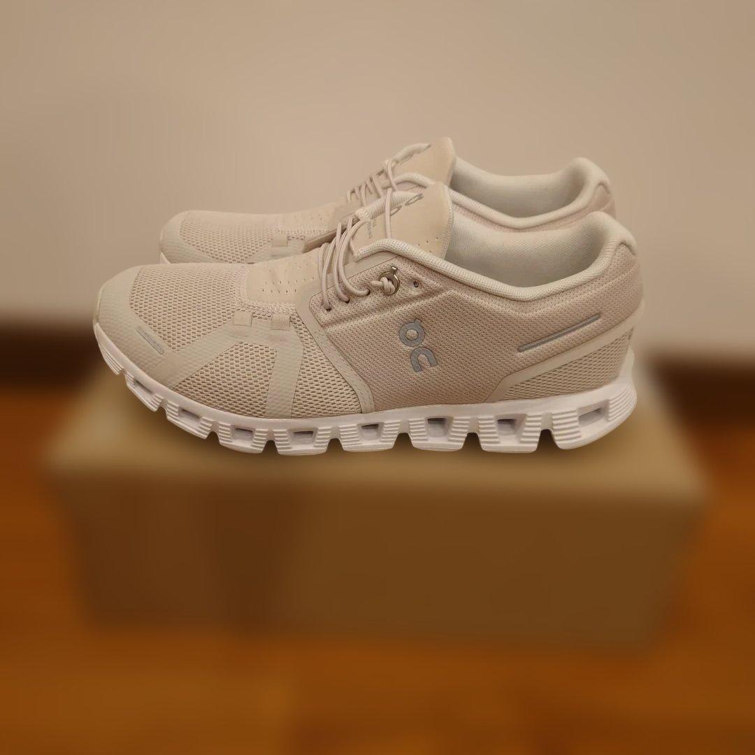 靴 On Cloud 5 Pearl / White 8.5 W