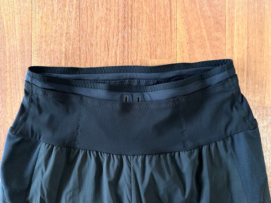 美品！ザノースフェイス　ホワイトライトタイツ　撥水　防風　保温　ランニング　M