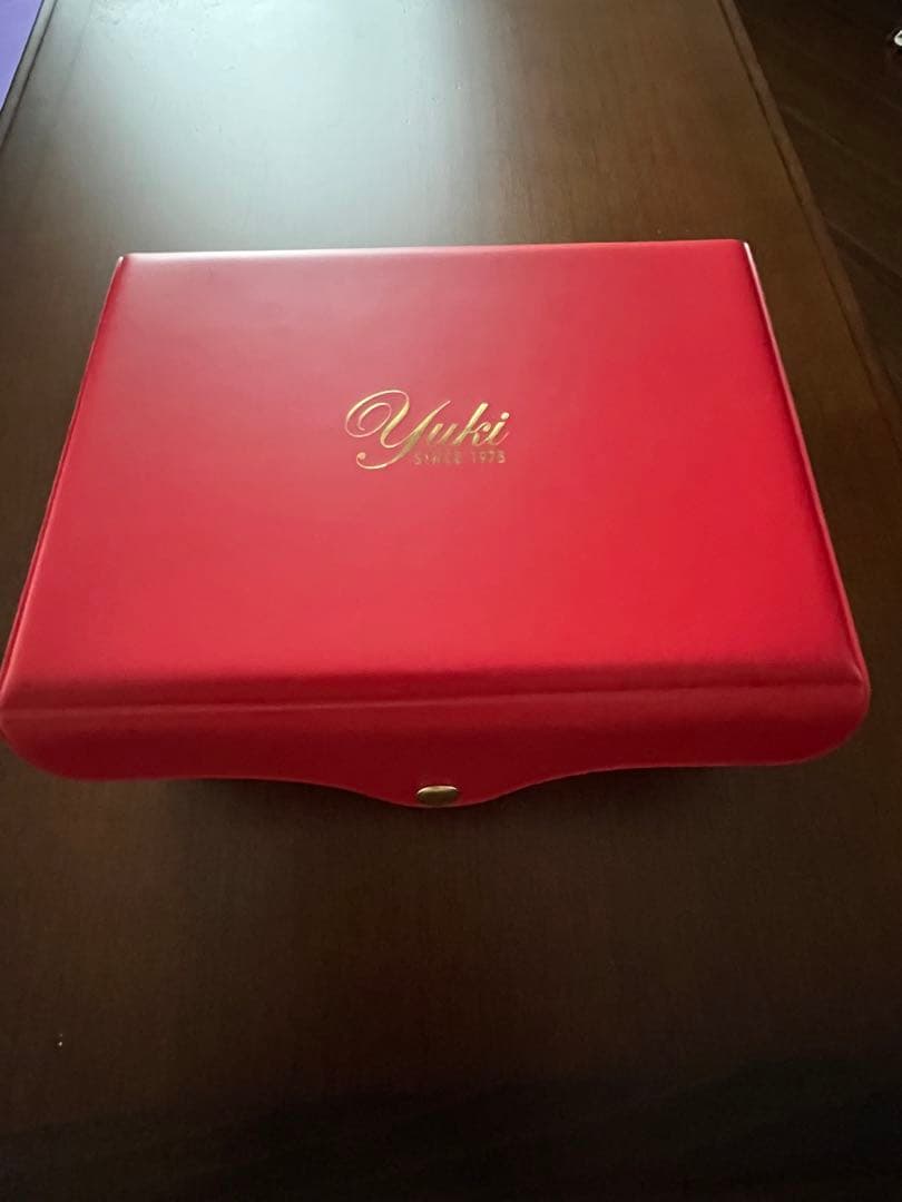 Yuki ウィッグ　トップピース　専用ブラシ付き