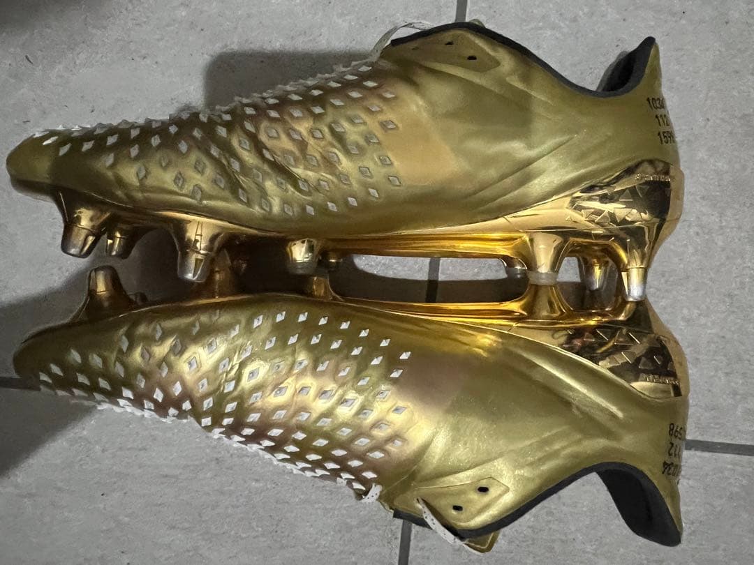 adidas ダンカーター引退記念限定モデル　プレデター