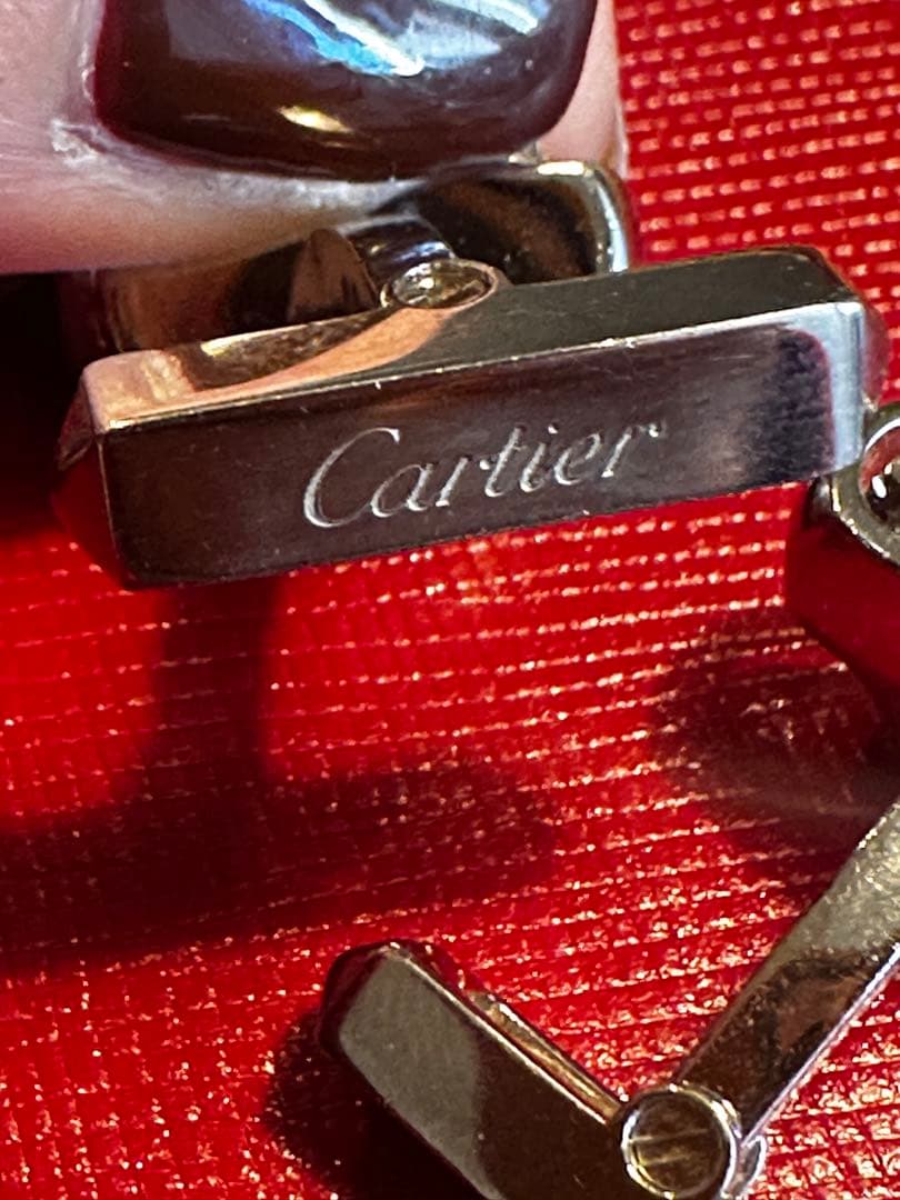 青色球体の金属製カフリンクス