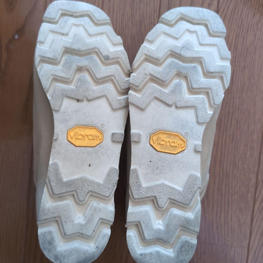 CLARKS Originals WALLABY GORETEX ベージュ