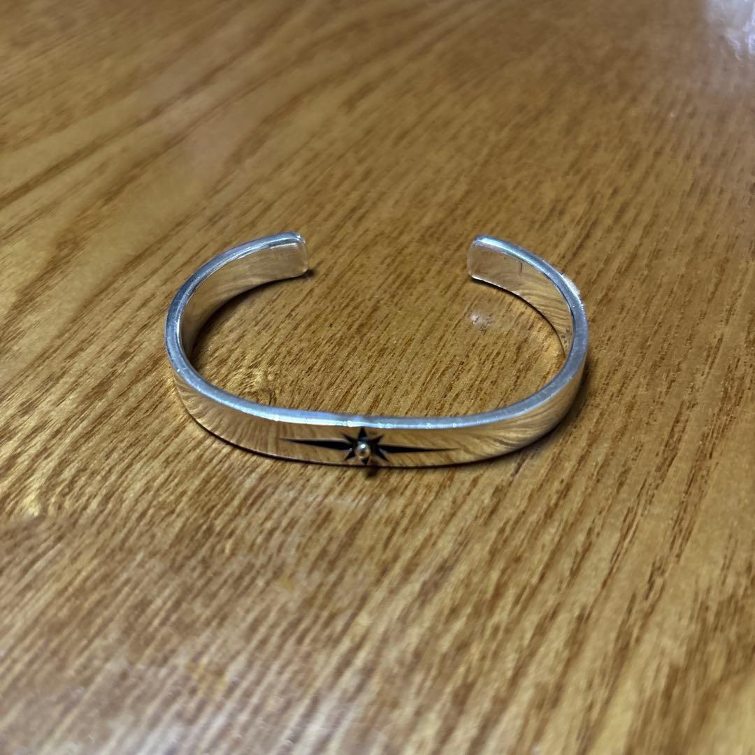 今日でコチラの出品やめるので、お早めに！ BIGHAND ビックハンドバングル