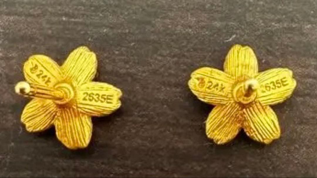 PRIMAGOLD k24 純金　一輪桜ピアス