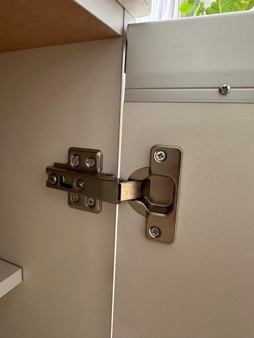 ニトリ　キッチンカウンター　120センチ幅食器棚