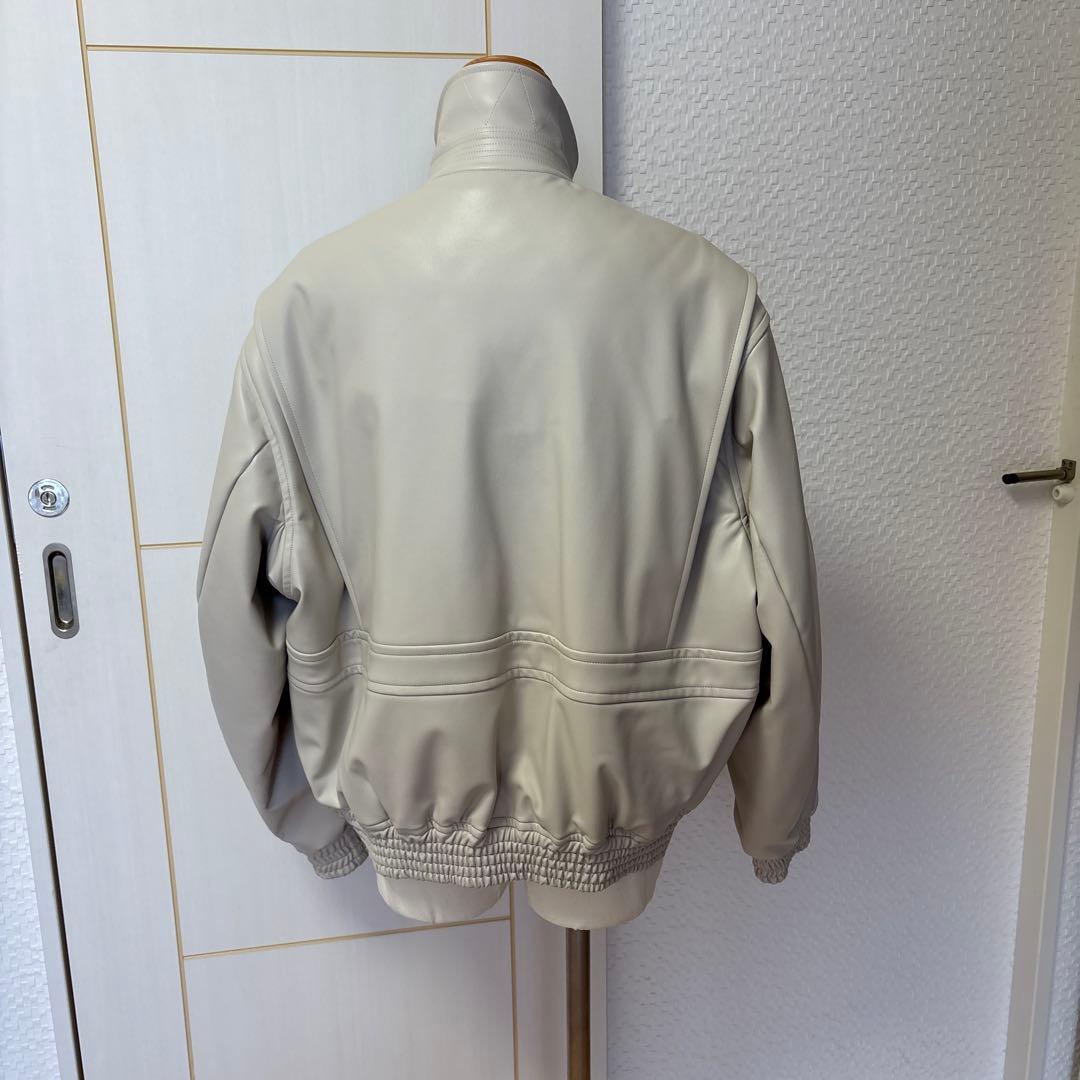 HYKE フェイクレザーブルゾン