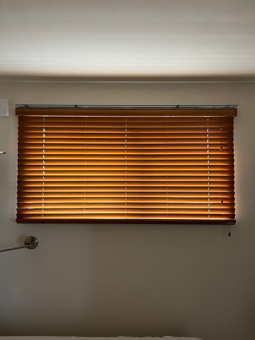 送料込！大特価！早い者勝ち！TUISS DECOR 木製ブラインド 調光機能付