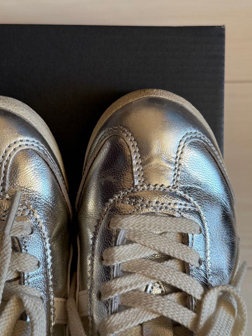 オニツカタイガー Onitsuka Tiger スニーカー シルバー