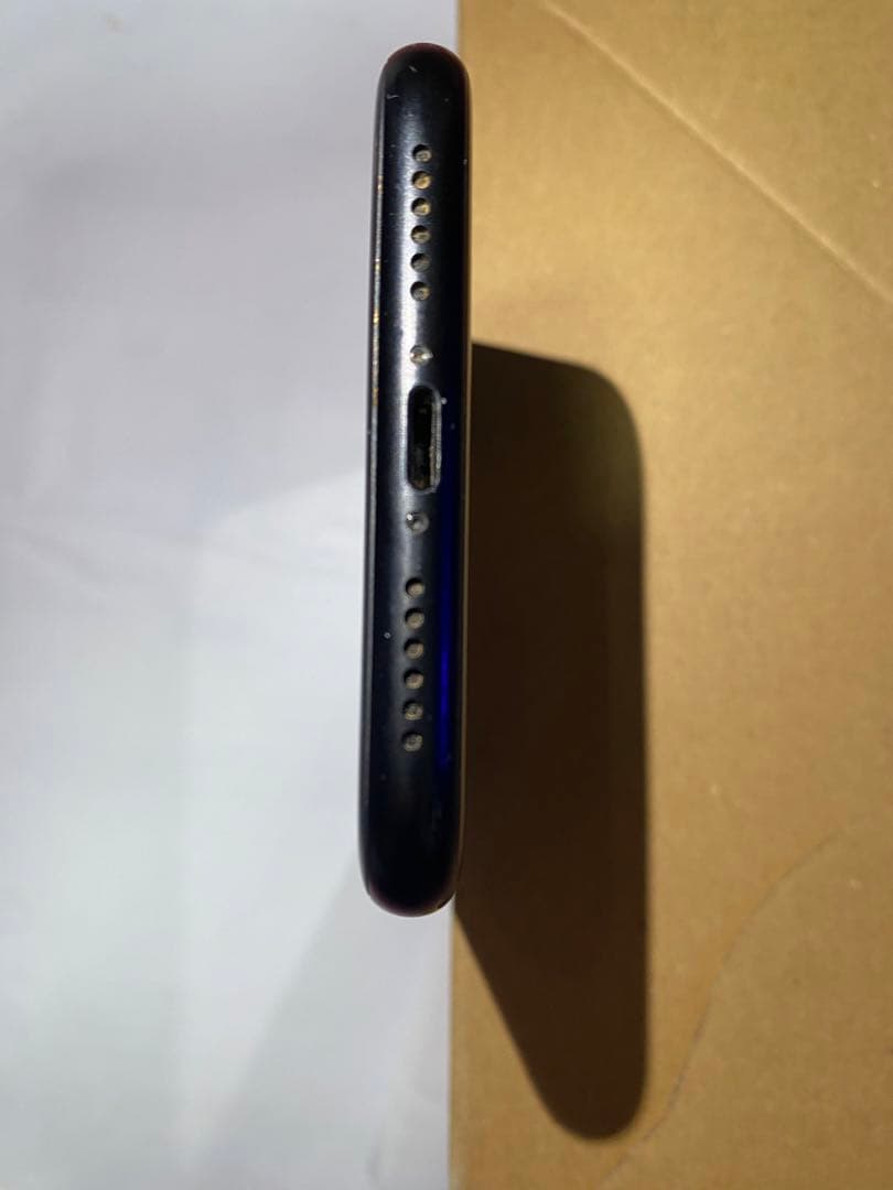 iPhone XR 64GB SIM フリー