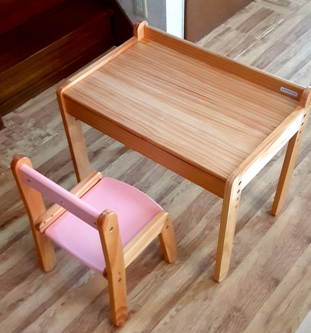 大和屋のキッズデスク、チェアのセット、クリアな木目調、取扱い説明書付き、