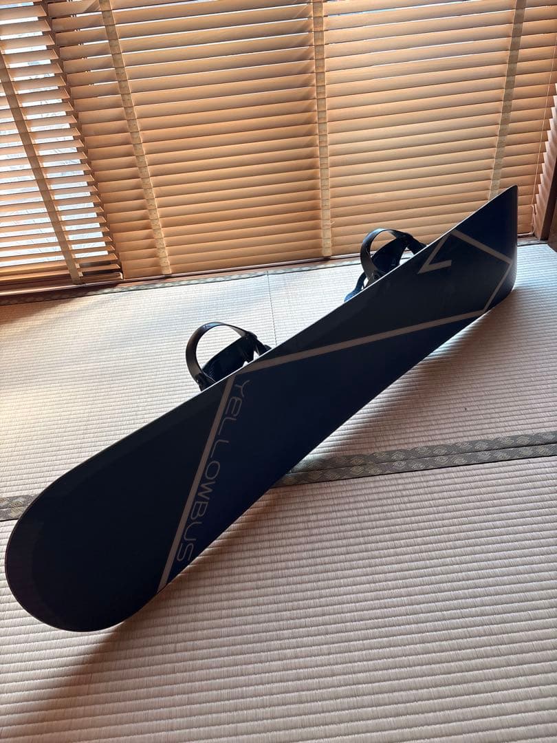 【メンズ4点セット】145㎝スノーボード＋26㎝ブーツ+ビンディング+ケース