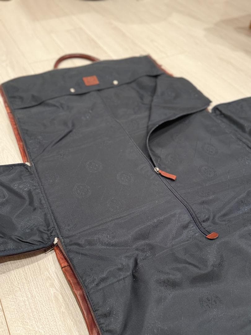 本革 ボストンバッグ 北欧 Saddler 高級ガーメントバッグ