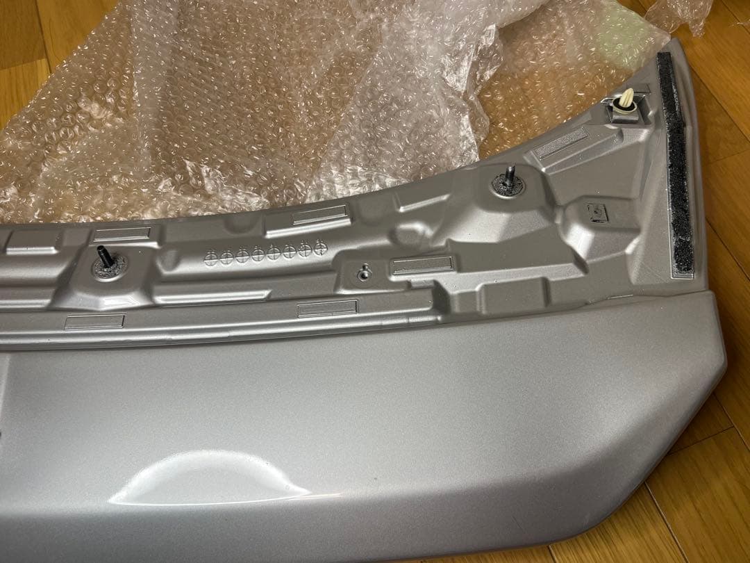 専用商品 TRD 50系プリウス前期シルバー　 リアトランクスポイラー