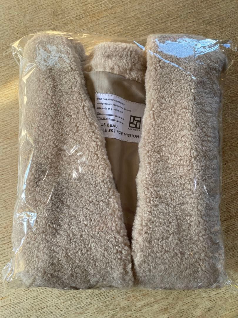 新品✨パシオーネ プードルファー ボアベスト モカ mal. rerereさん