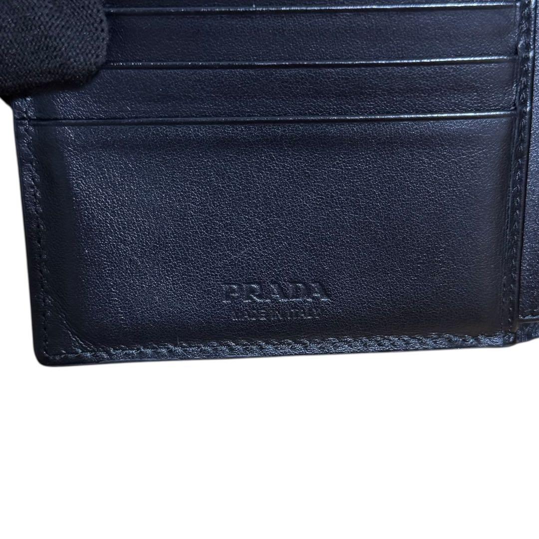 ✨希少✨美品✨PRADA プラダ　二つ折り財布　2M0513 黒　ブラック