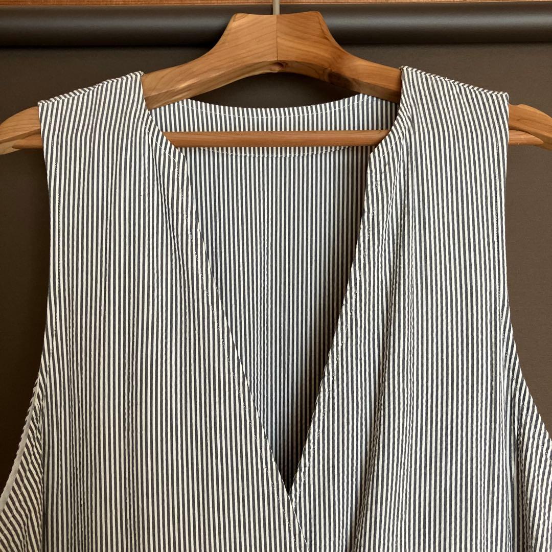 ネストローブ　サロペット2024