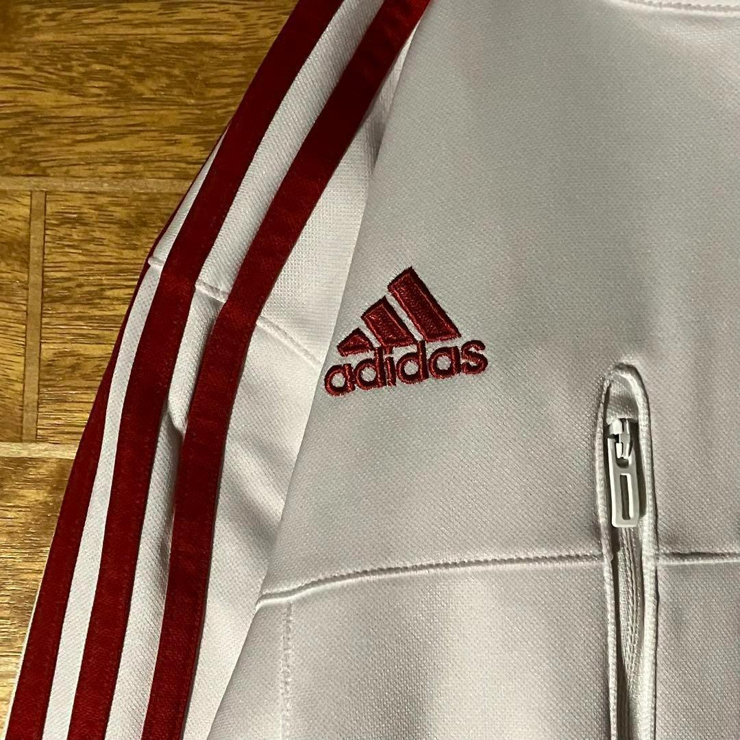 adidas　バイエルン　トラックジャケット　ジャージ　白　赤　刺繍ロゴ
