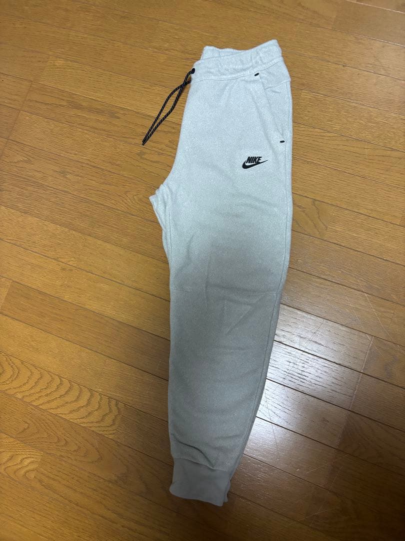 ナイキ スウェット テックフリース セットアップ