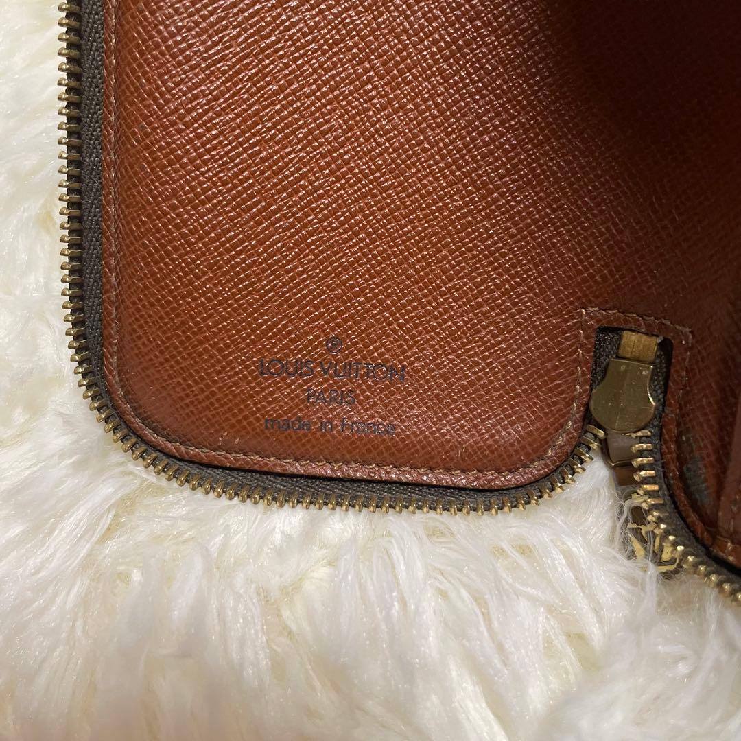 【希少】ルイヴィトン モノグラム ポシェット ラウンドファスナー 6本キーケース