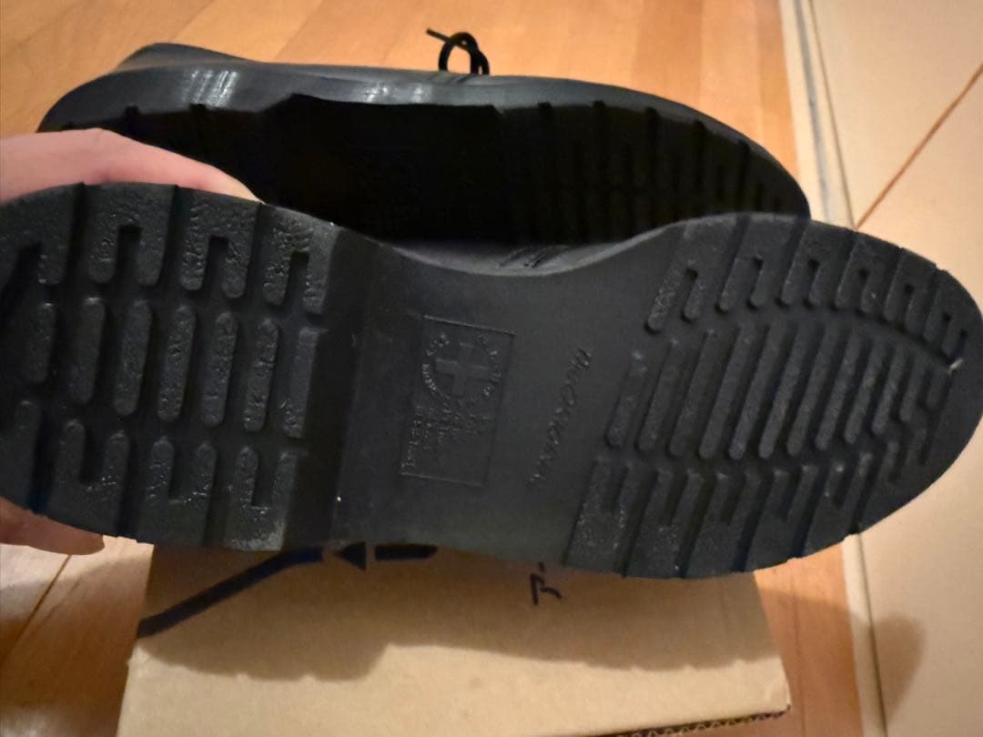 ドクターマーチン 3ホール 1461MONO