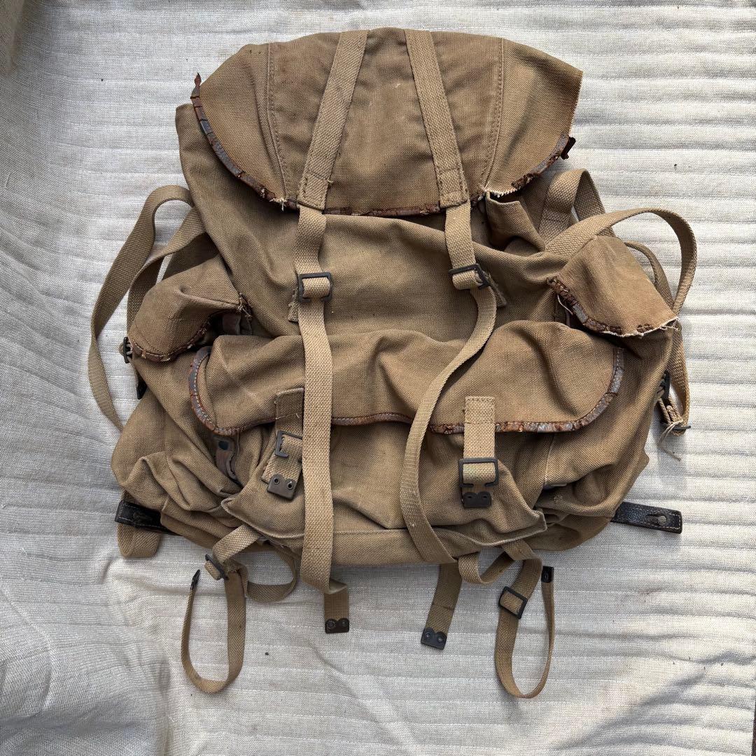 【ww2イギリス軍】【ジャンク】大型リュック×２&フレーム×１　おまけ付き