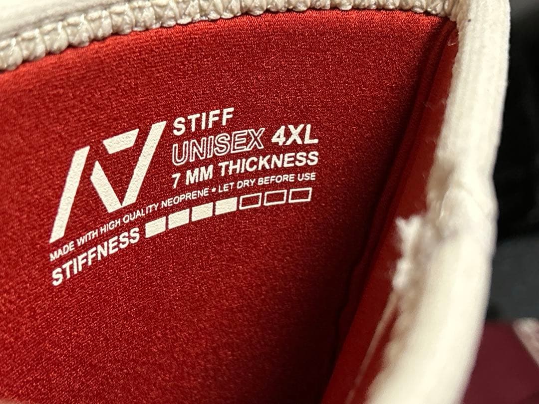 【試着のみ】HOURGLASS ニースリーブ IVORY ROSE 4XL