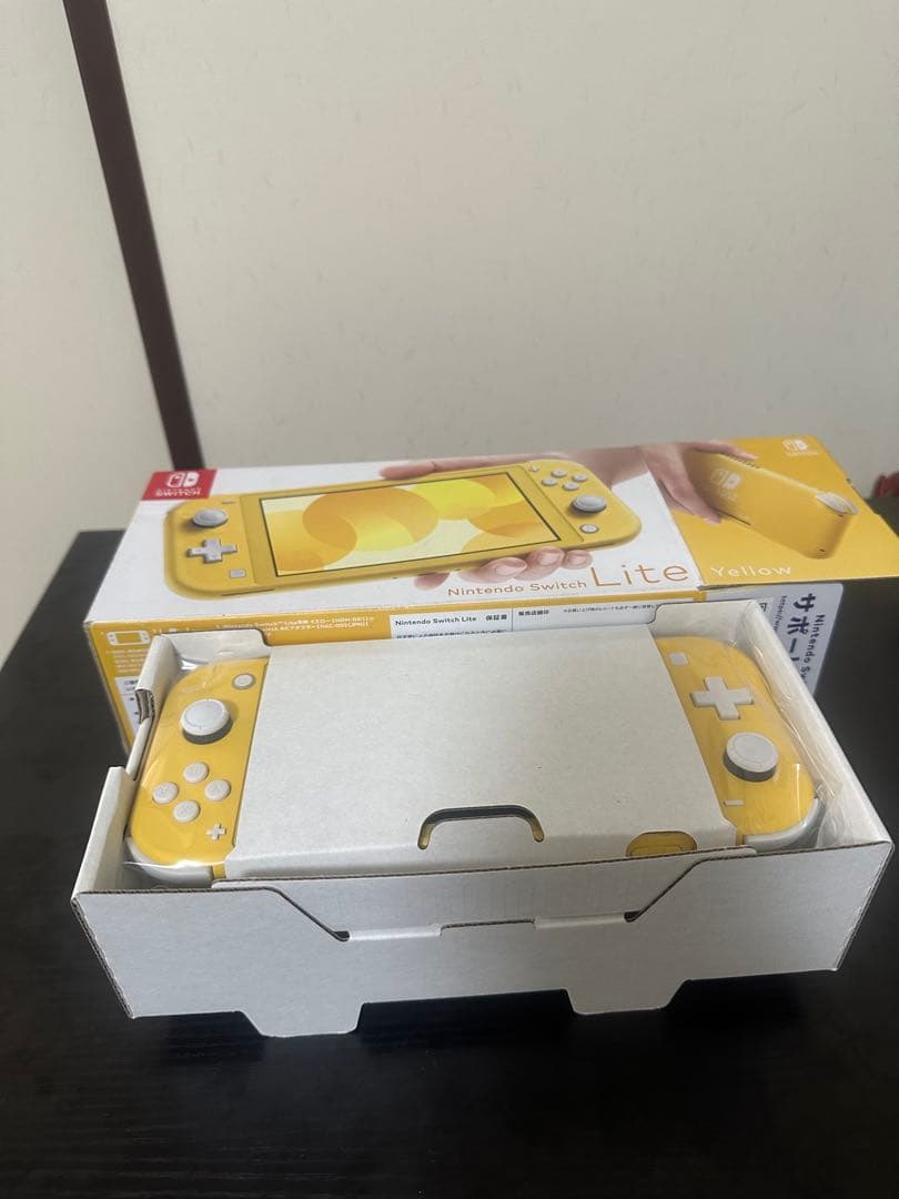 [未使用] Nintendo Switch Lite イエロー 中古良い