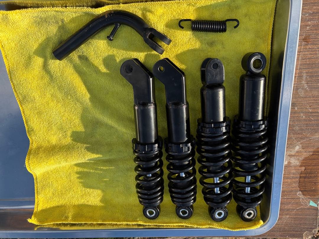 ま*や様 フュージョン　ファーストカルム　サスペンション　車高調