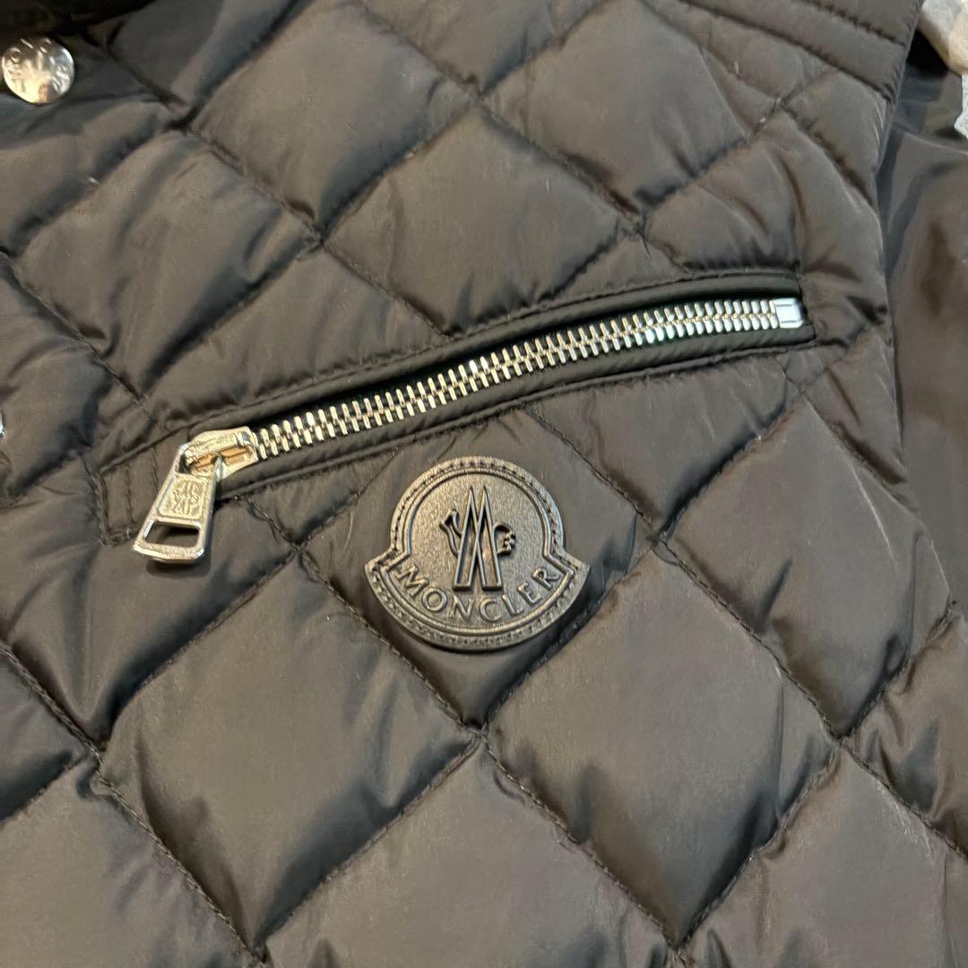 【美品】モンクレール MONCLER ベスト メンズ ブラックサイズ2