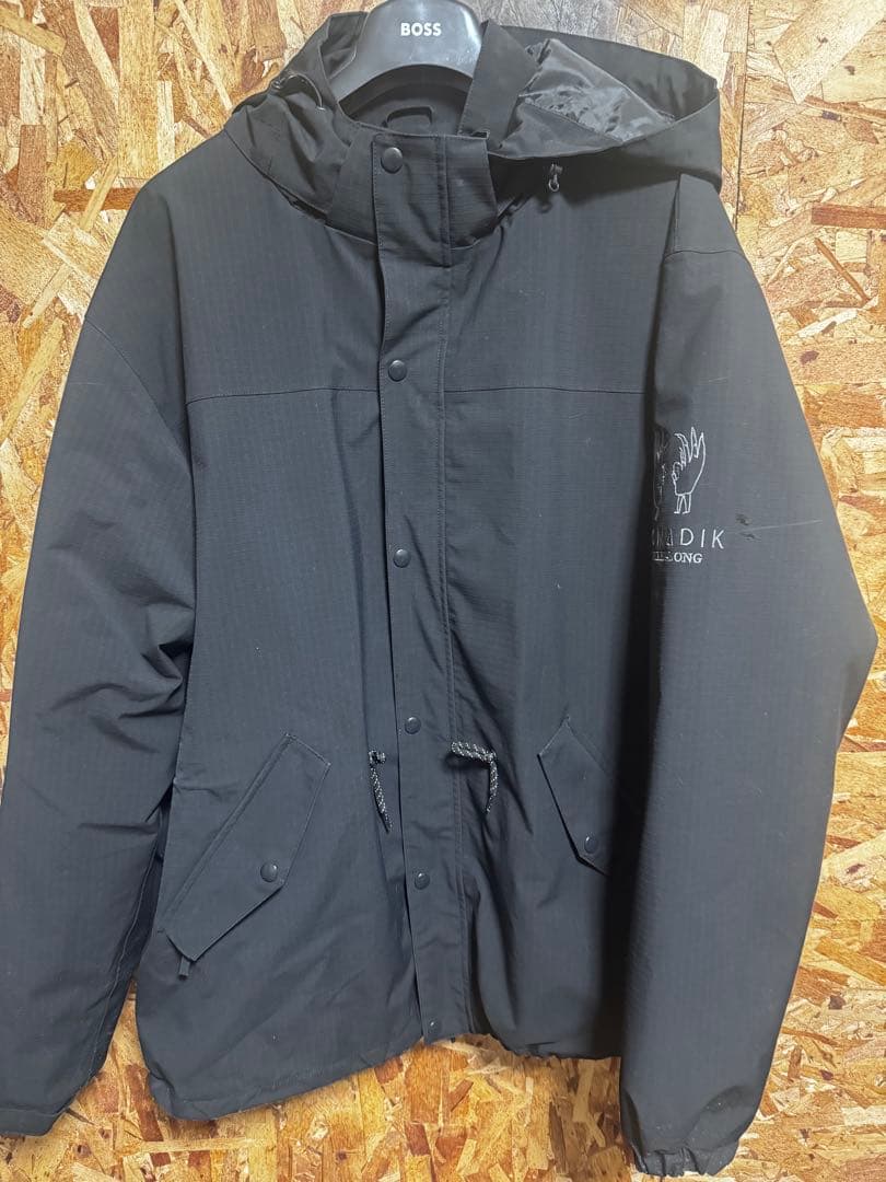 NOMADIK スノーボードウェア上下