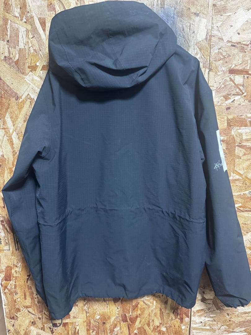 NOMADIK スノーボードウェア上下