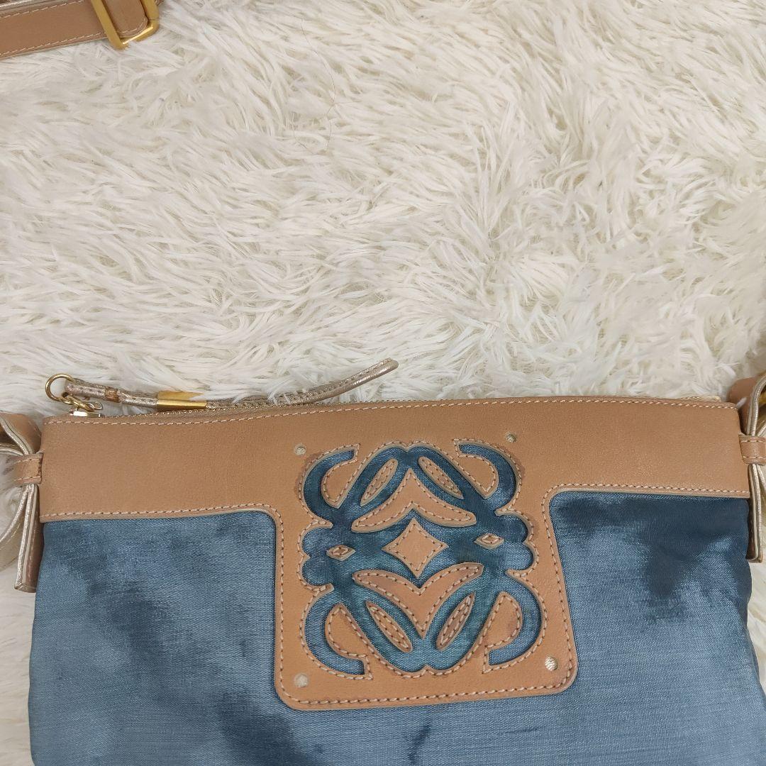 本日限定価格　LOEWE ショルダーバッグ ブルー アナグラム A4相当収納可