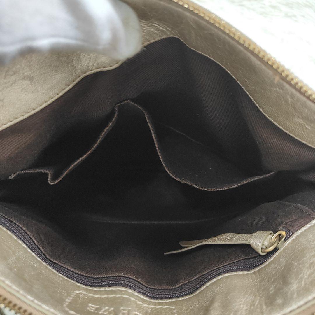 本日限定価格　LOEWE ショルダーバッグ ブルー アナグラム A4相当収納可