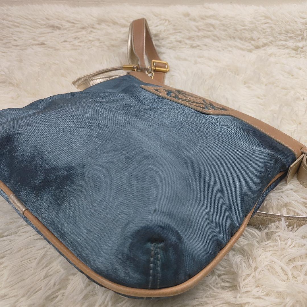 本日限定価格　LOEWE ショルダーバッグ ブルー アナグラム A4相当収納可