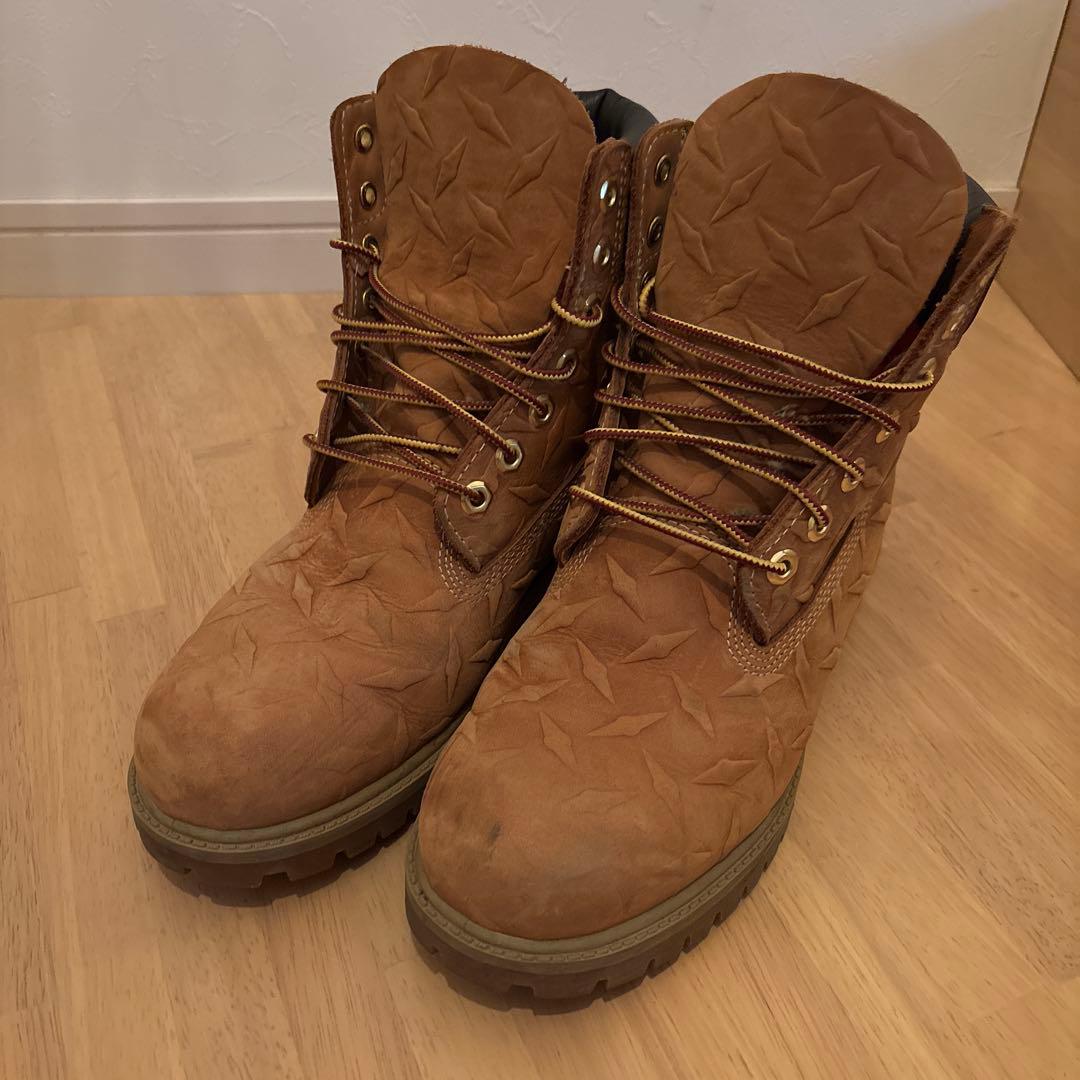 Supreme × Timberland Diamond Plate