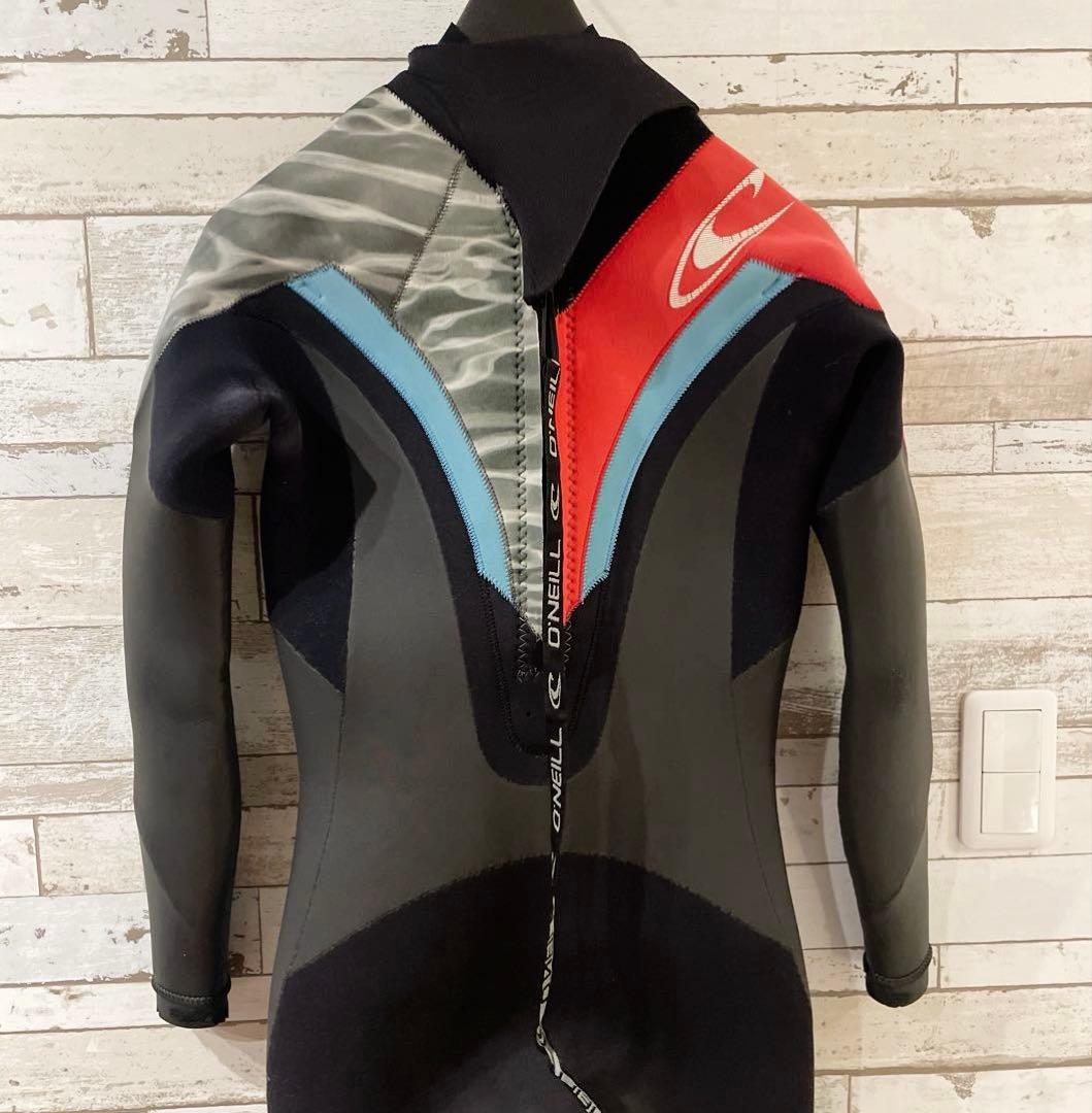 【送料込み】O'NEILL メンズS 160cm 58kg セミドライ 5/3