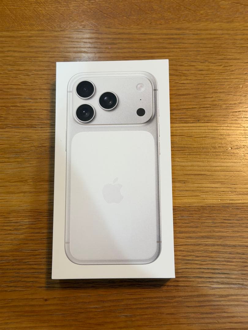 【新品未開封】iPhone17Pro 256GB シルバー SIMフリー