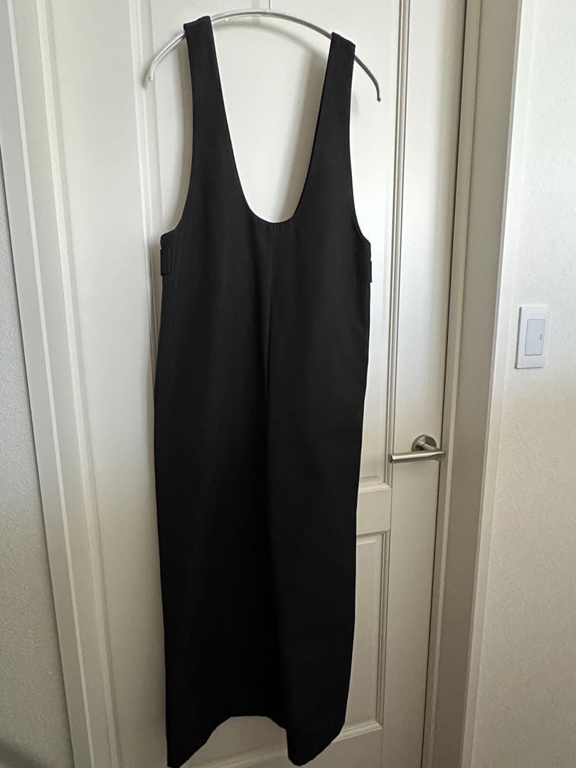 マチャット　MACHATT Uネックサロペット　オールインワン　新品タグ付き