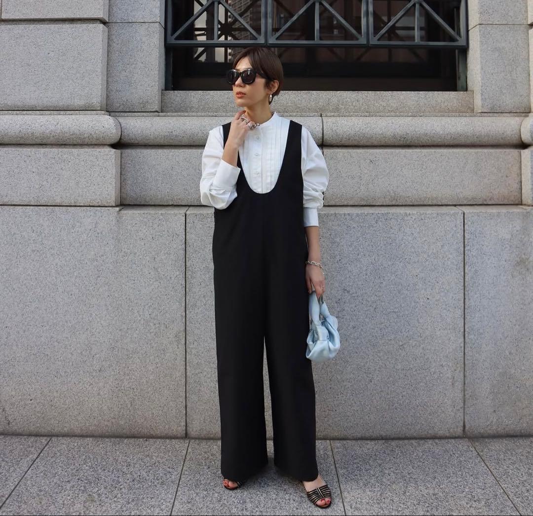 マチャット　MACHATT Uネックサロペット　オールインワン　新品タグ付き