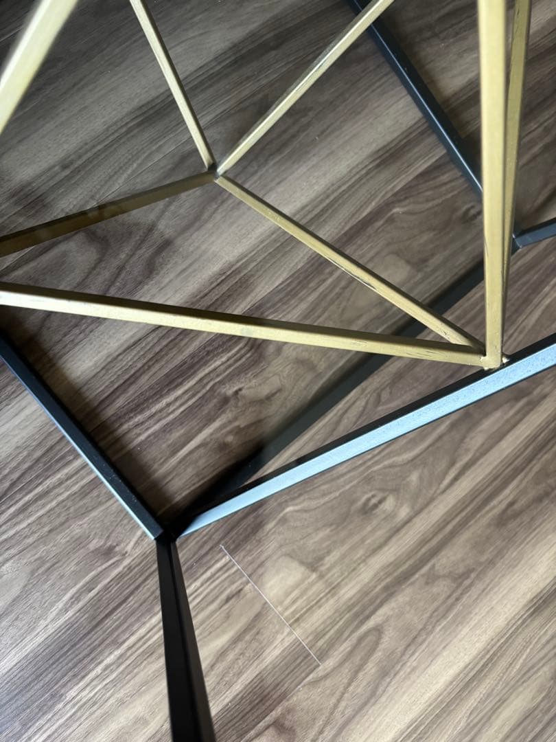 nora⭐︎KARE プリズマサイドテーブル