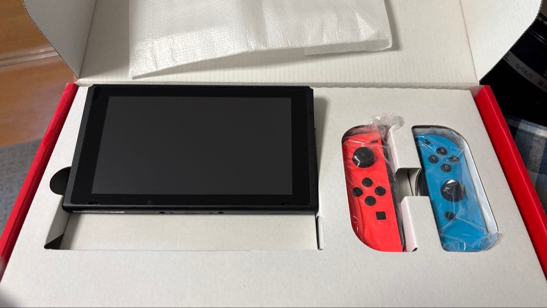 Nintendo Switch 本体 赤青 Joy-Con セット