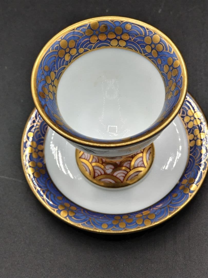 haru有田焼賞美堂其泉窯金彩千鳥祥瑞ビールカップ受皿付酒盃各五客燗酒器