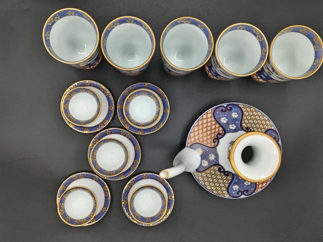 haru有田焼賞美堂其泉窯金彩千鳥祥瑞ビールカップ受皿付酒盃各五客燗酒器